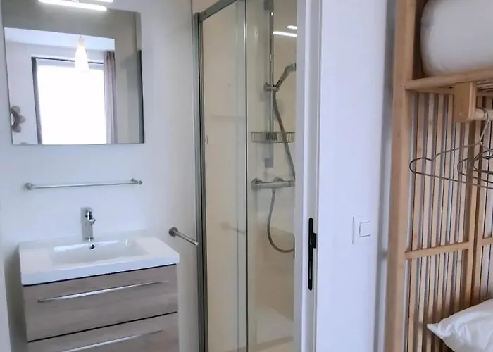 Modern 2-bedroom Near The Of T102 * Oostende